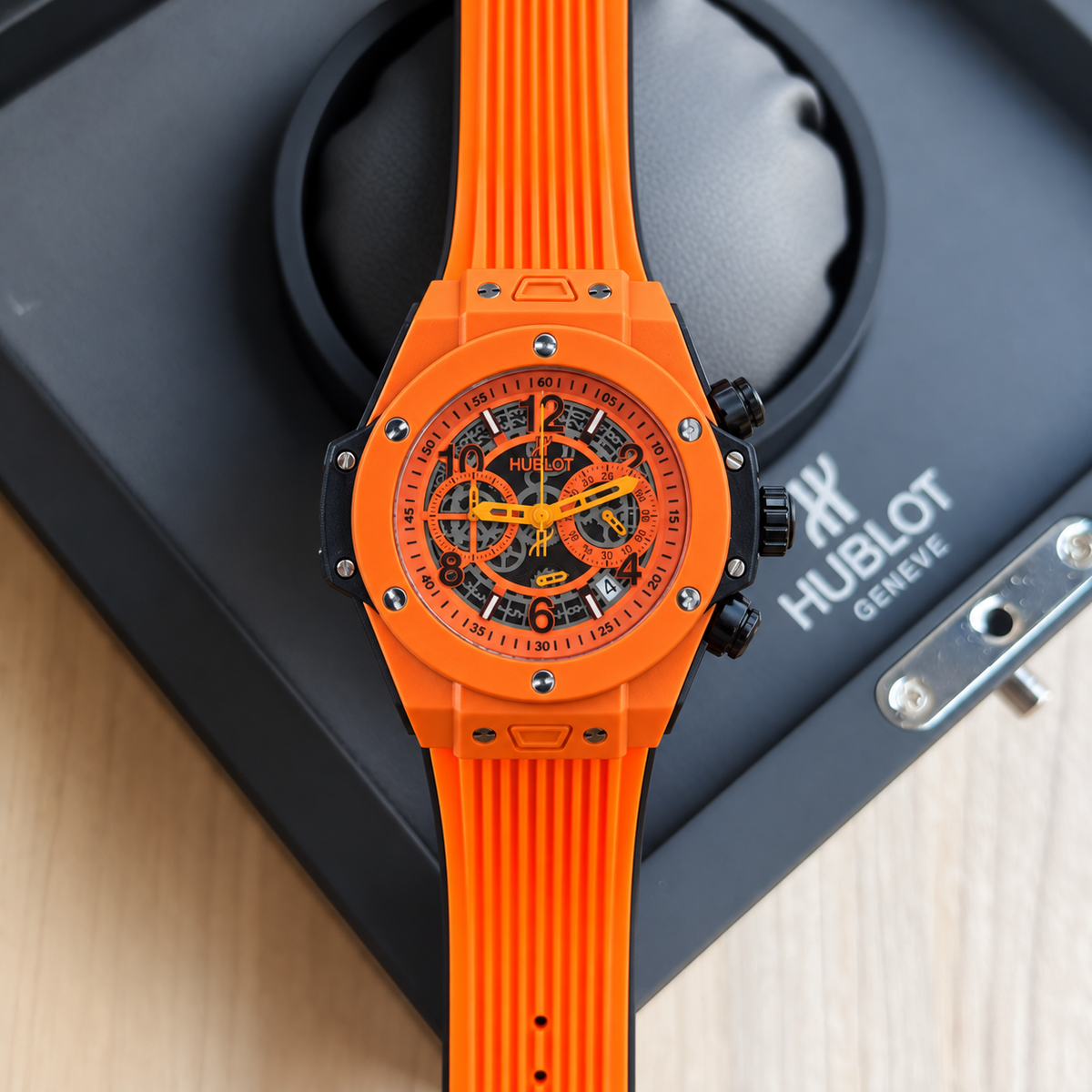 HUBLOT ESQUELETADO NARANJA (AA+)