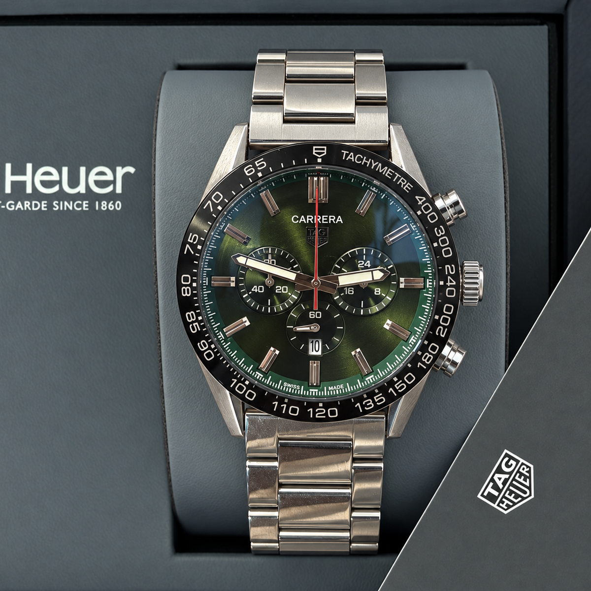 TAG Heuer Carrera verde 44 mm